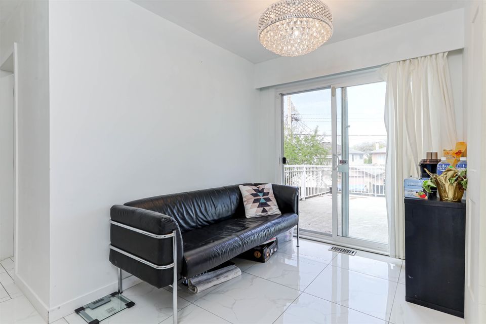 Photo 14 at 2611 E 48th Avenue, Killarney VE, Vancouver East