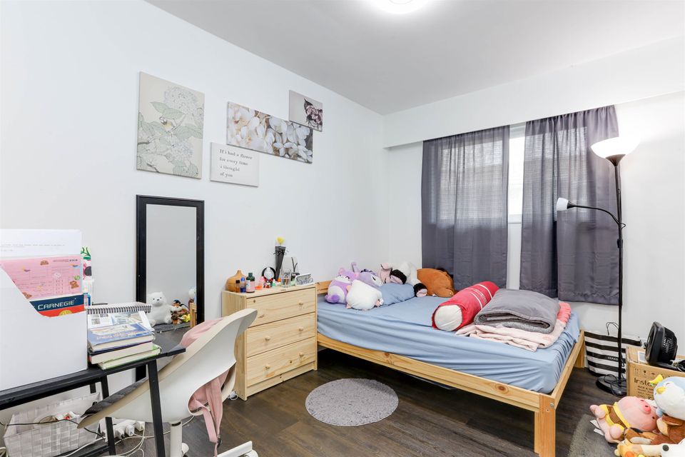 Photo 16 at 2611 E 48th Avenue, Killarney VE, Vancouver East