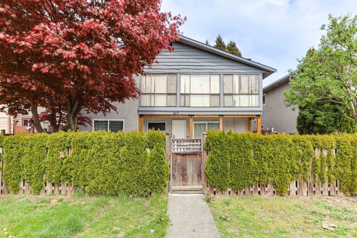 Photo 2 at 2611 E 48th Avenue, Killarney VE, Vancouver East Photo 2 at 2611 E 48th Avenue, Killarney VE, Vancouver East