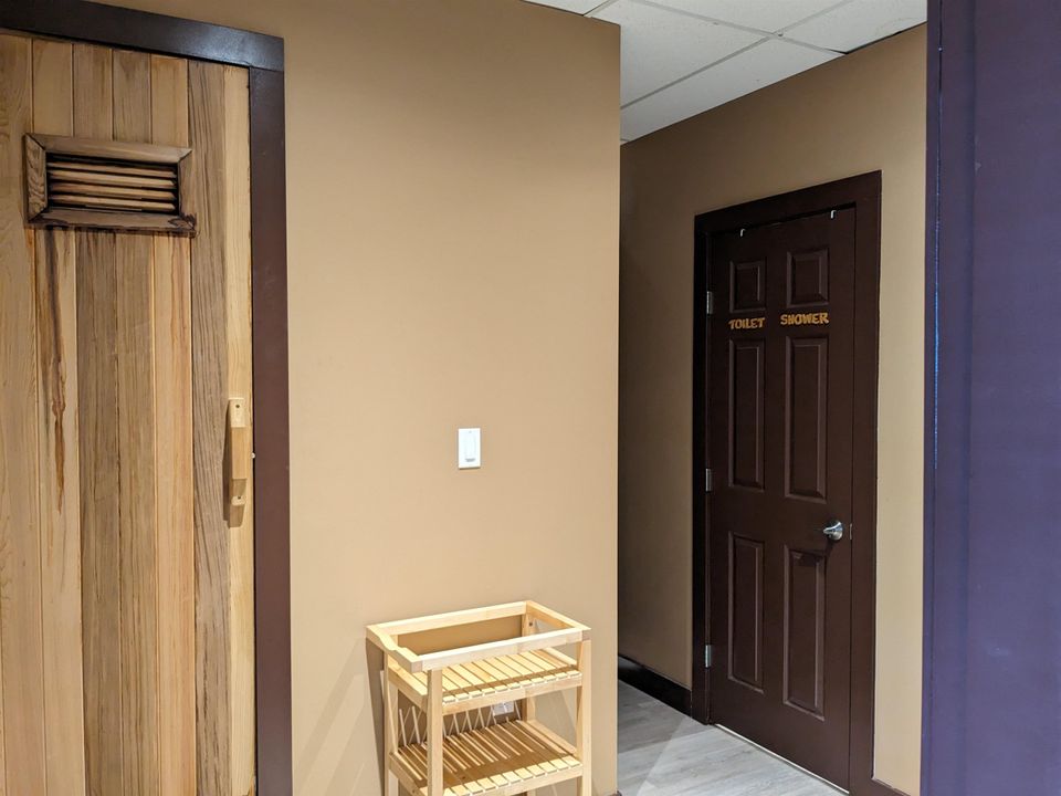 Photo 12 at 1 - 22722 Lougheed Highway, East Central, Maple Ridge