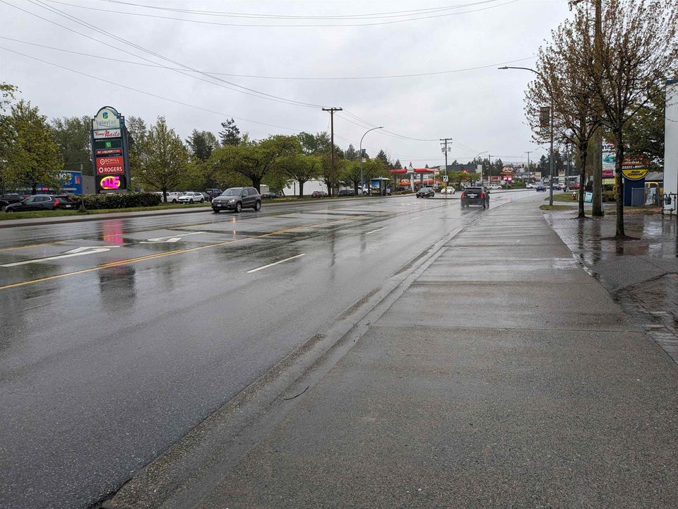 Photo 21 at 1 - 22722 Lougheed Highway, East Central, Maple Ridge