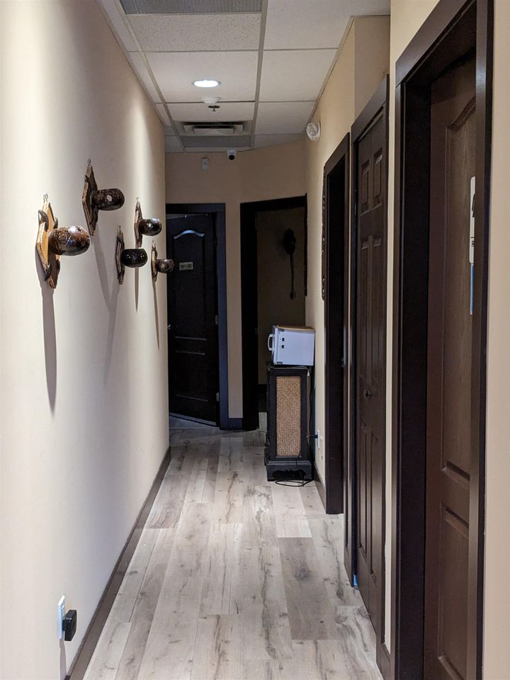 Photo 11 at 1 - 22722 Lougheed Highway, East Central, Maple Ridge