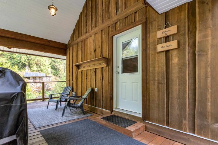 Photo 11 at 4 Christian Cove, North Meadows PI, Pitt Meadows Photo 11 at 4 Christian Cove, North Meadows PI, Pitt Meadows