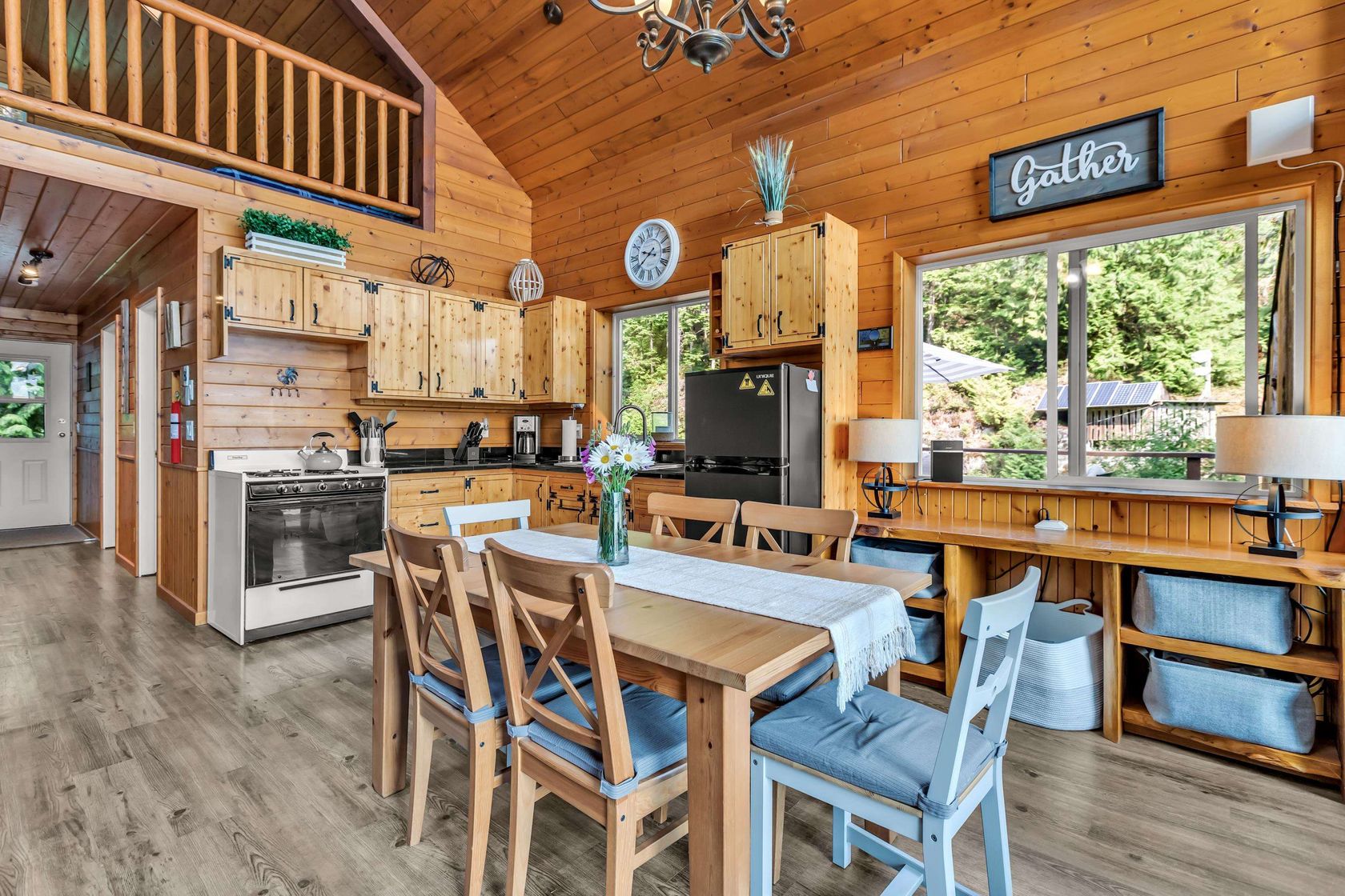 Photo 14 at 4 Christian Cove, North Meadows PI, Pitt Meadows Photo 14 at 4 Christian Cove, North Meadows PI, Pitt Meadows