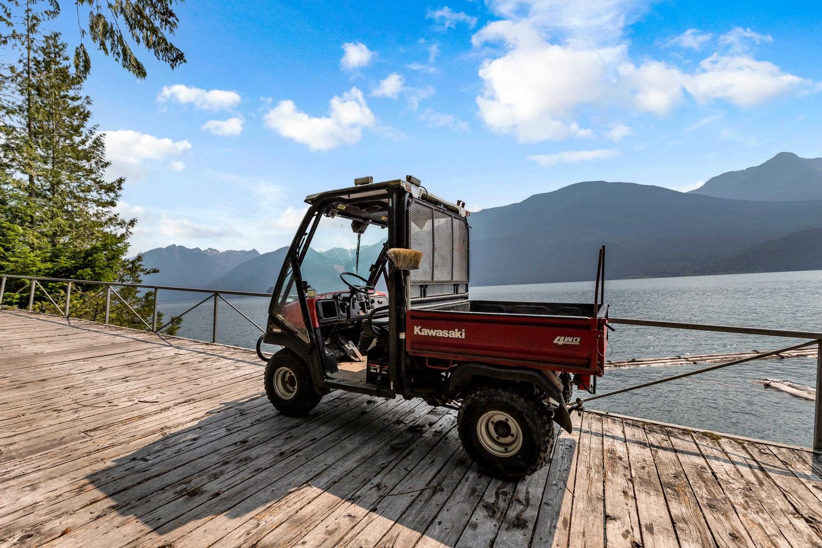 Photo 37 at 4 Christian Cove, North Meadows PI, Pitt Meadows Photo 37 at 4 Christian Cove, North Meadows PI, Pitt Meadows