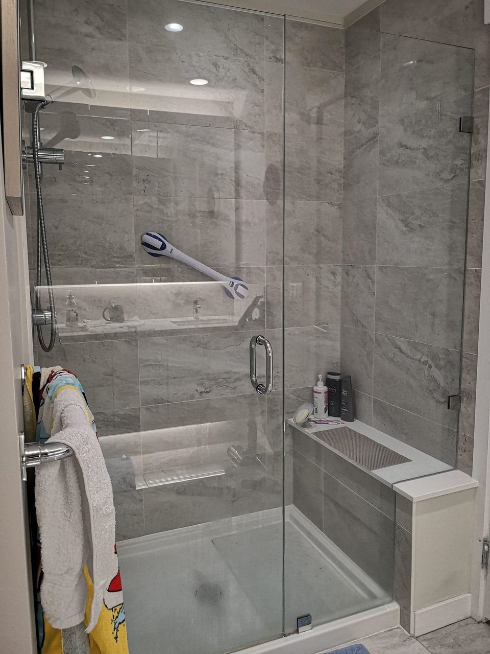 Photo 8 at 102 - 9213 Odlin Road, West Cambie, Richmond