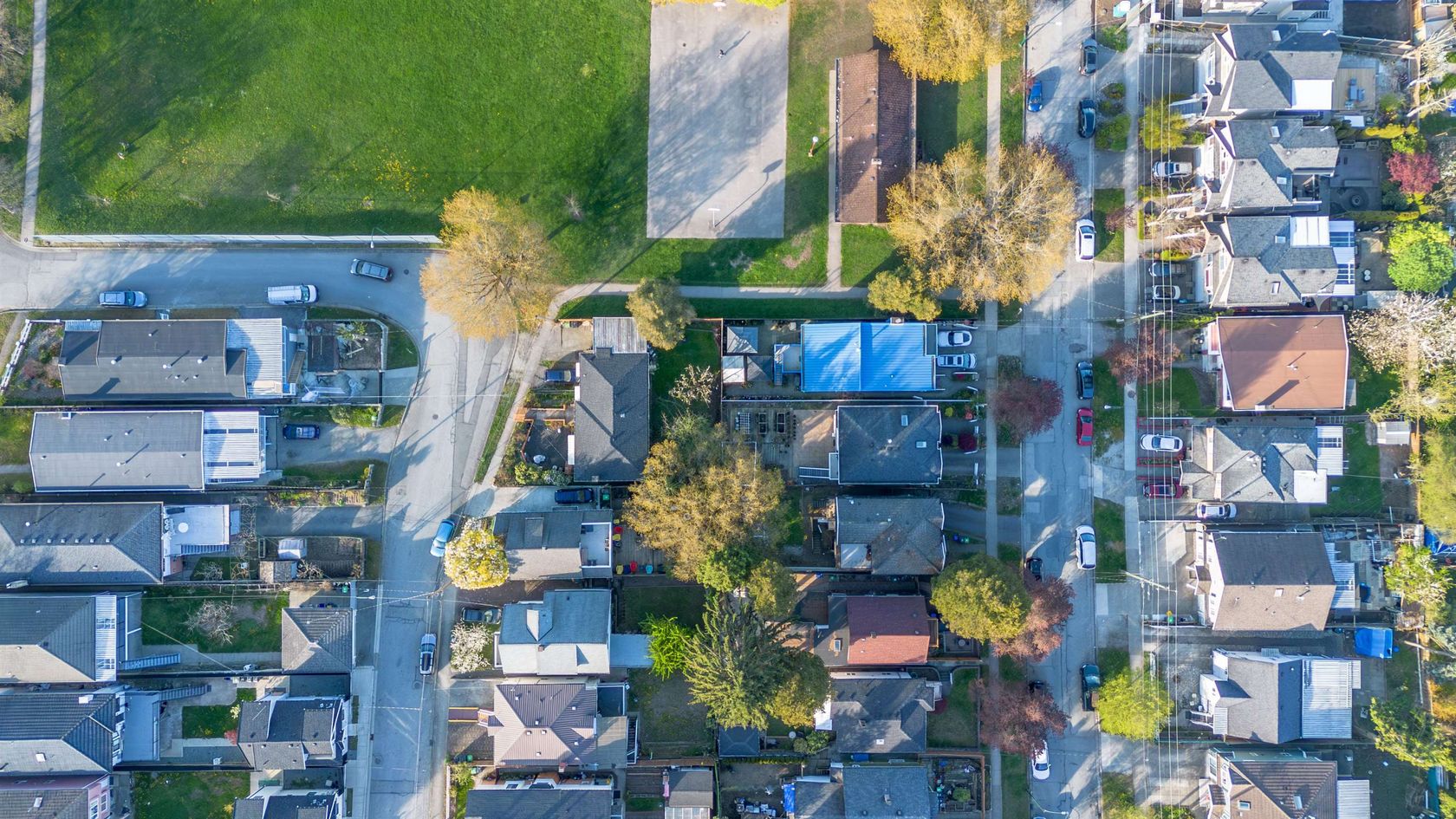 5347-mckinnon-street-collingwood-ve-vancouver-east-03.jpg
