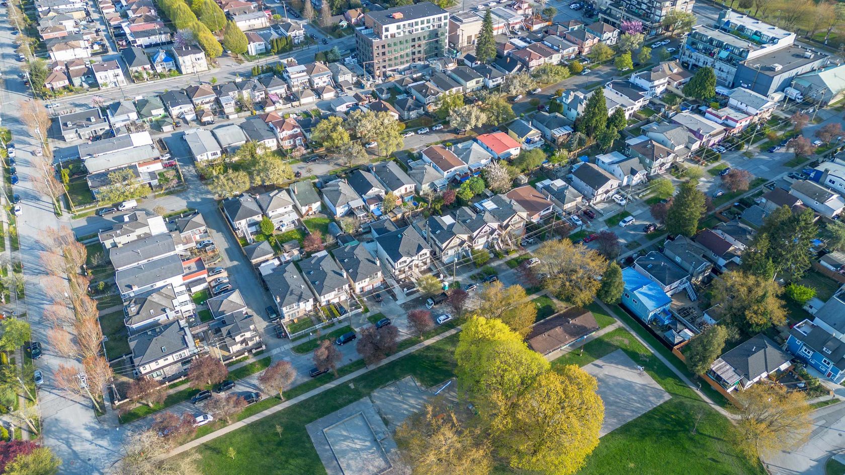5347-mckinnon-street-collingwood-ve-vancouver-east-04.jpg