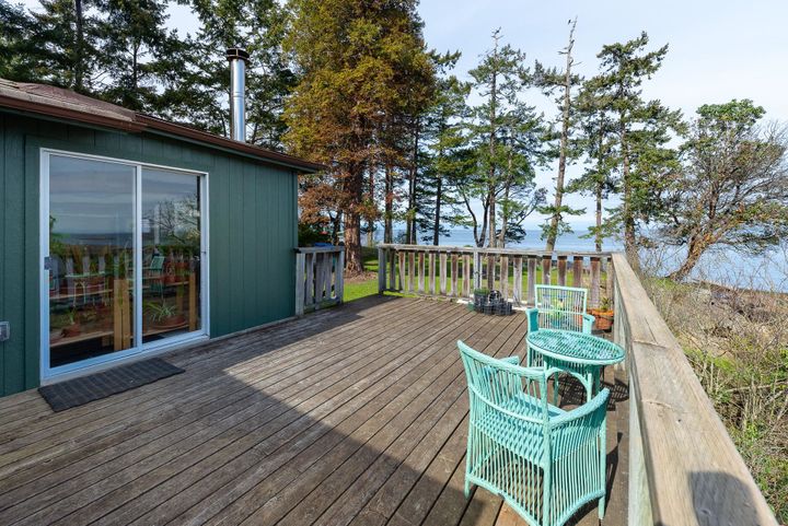 Photo 3 at 581 Bayview Drive, Mayne Island, Islands-Van. & Gulf