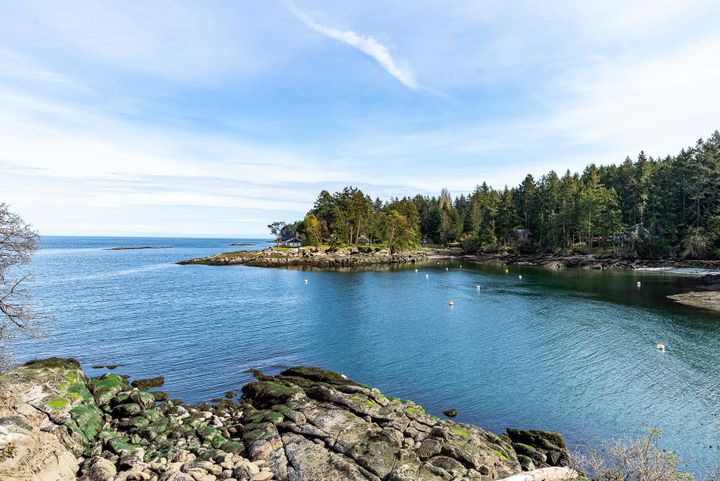 Photo 7 at 581 Bayview Drive, Mayne Island, Islands-Van. & Gulf