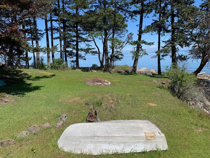 Photo 12 at 581 Bayview Drive, Mayne Island, Islands-Van. & Gulf