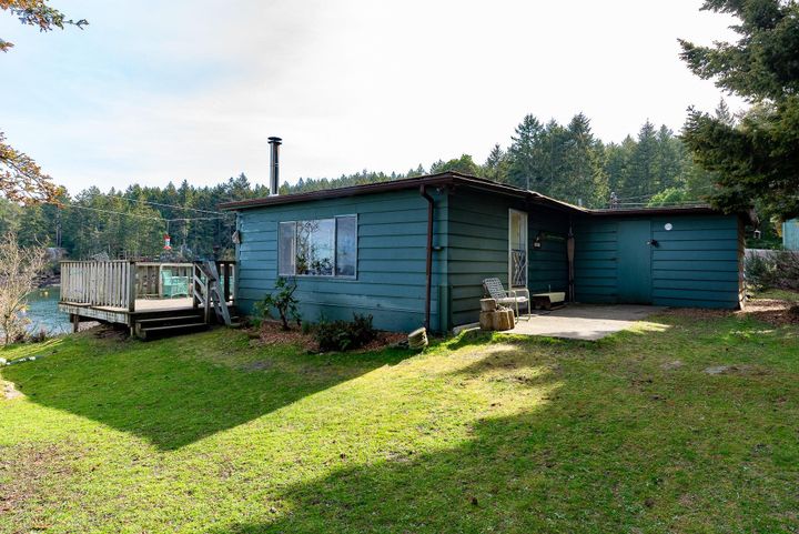 Photo 17 at 581 Bayview Drive, Mayne Island, Islands-Van. & Gulf