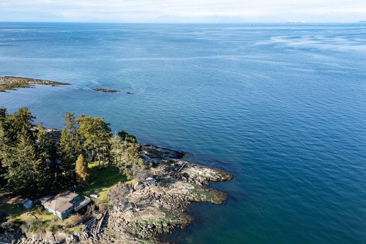 Photo 28 at 581 Bayview Drive, Mayne Island, Islands-Van. & Gulf