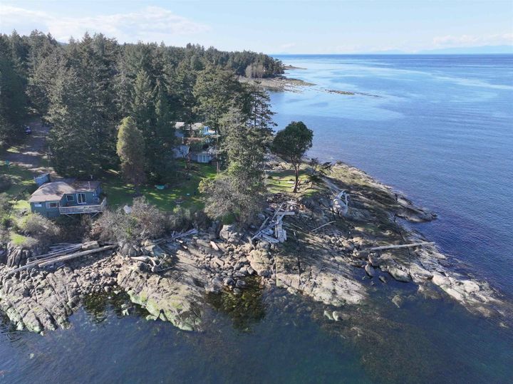 Photo 39 at 581 Bayview Drive, Mayne Island, Islands-Van. & Gulf