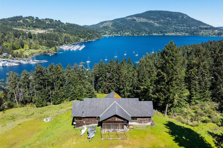 Photo 11 at 6748 Stoney Hill Road, Out of Town Photo 11 at 6748 Stoney Hill Road, Out of Town