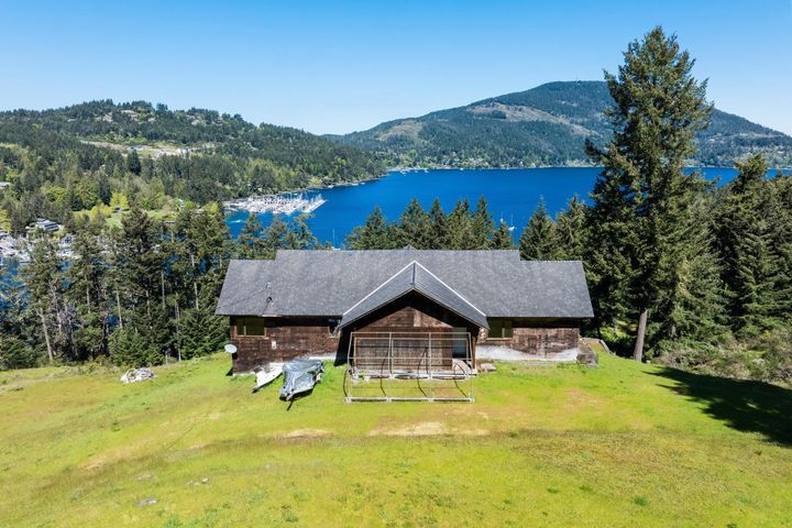 Photo 12 at 6748 Stoney Hill Road, Out of Town Photo 12 at 6748 Stoney Hill Road, Out of Town