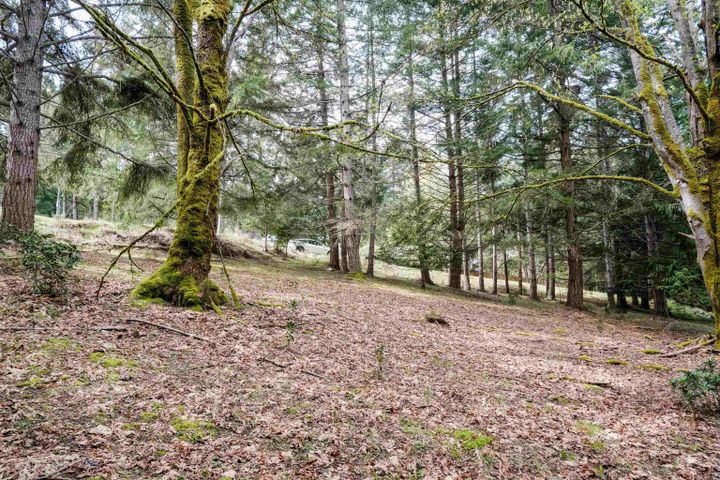 Photo 5 at 548 Dalton Drive, Mayne Island, Islands-Van. & Gulf Photo 5 at 548 Dalton Drive, Mayne Island, Islands-Van. & Gulf