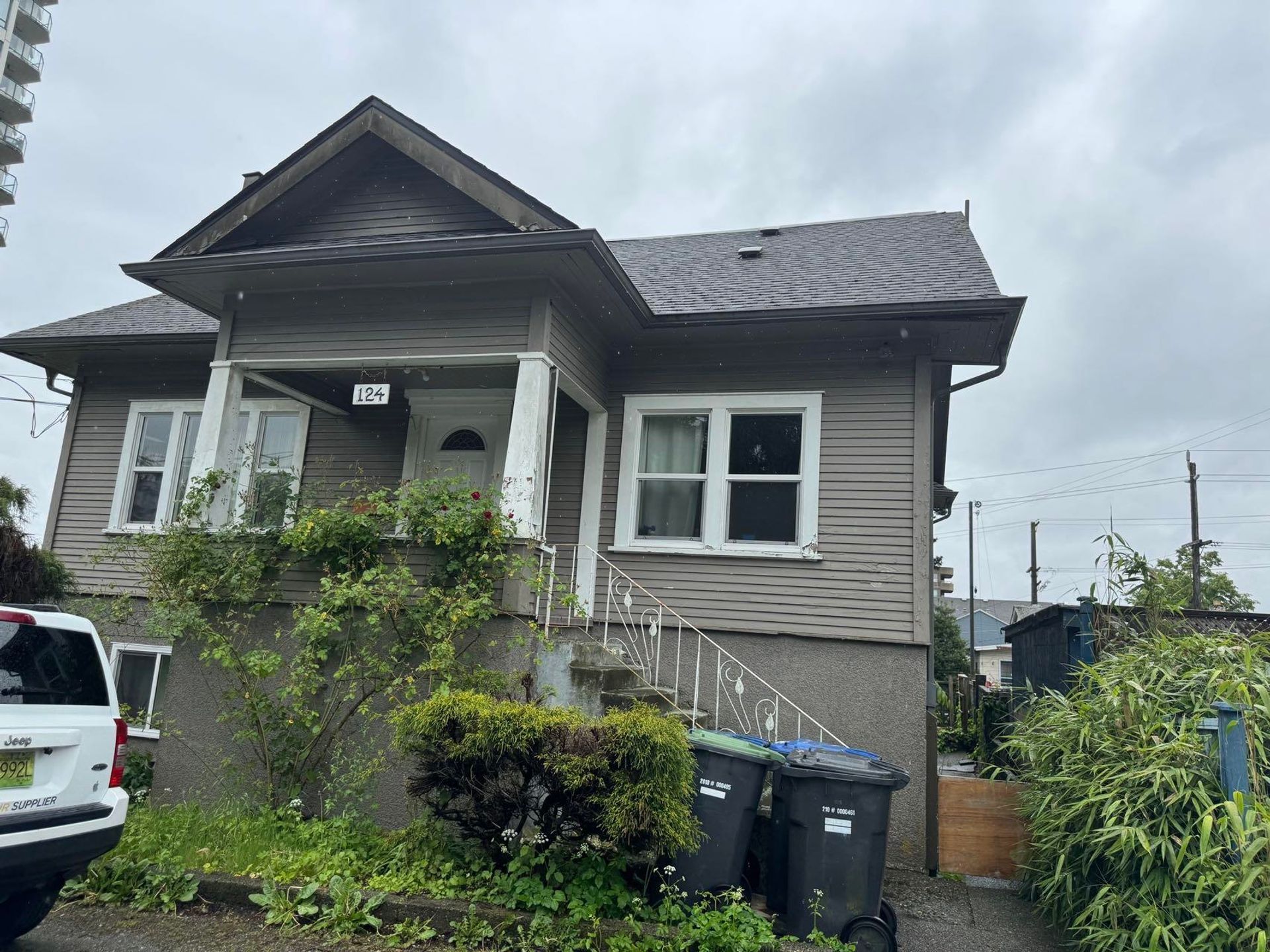 124 Mcinnes Street, Uptown NW, New Westminster by Anthony Drlje PREC* 124 Mcinnes Street, Uptown NW, New Westminster