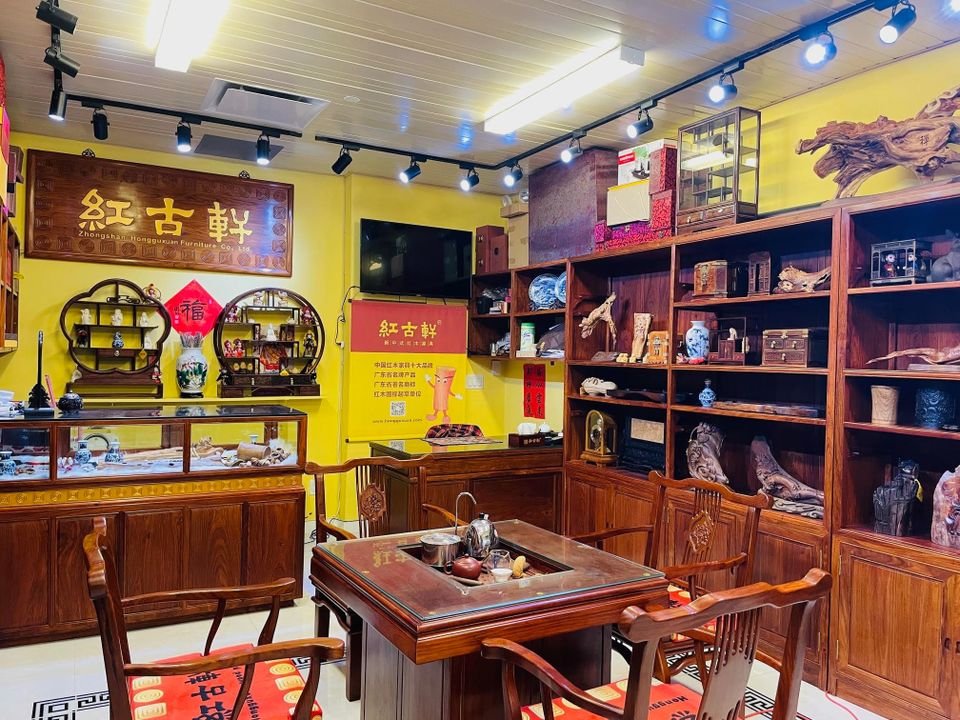 Photo 3 at 2305 - 4000 No. 3 Road, West Cambie, Richmond