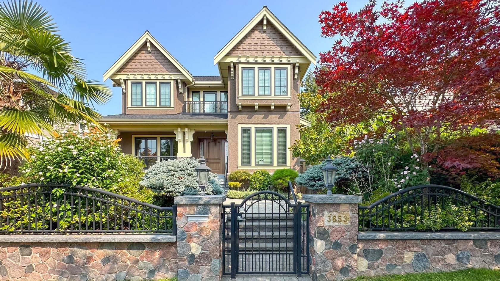3853 W 38th Avenue, Dunbar, Vancouver West photo number 2 3853 W 38th Avenue, Dunbar, Vancouver West photo number 2
