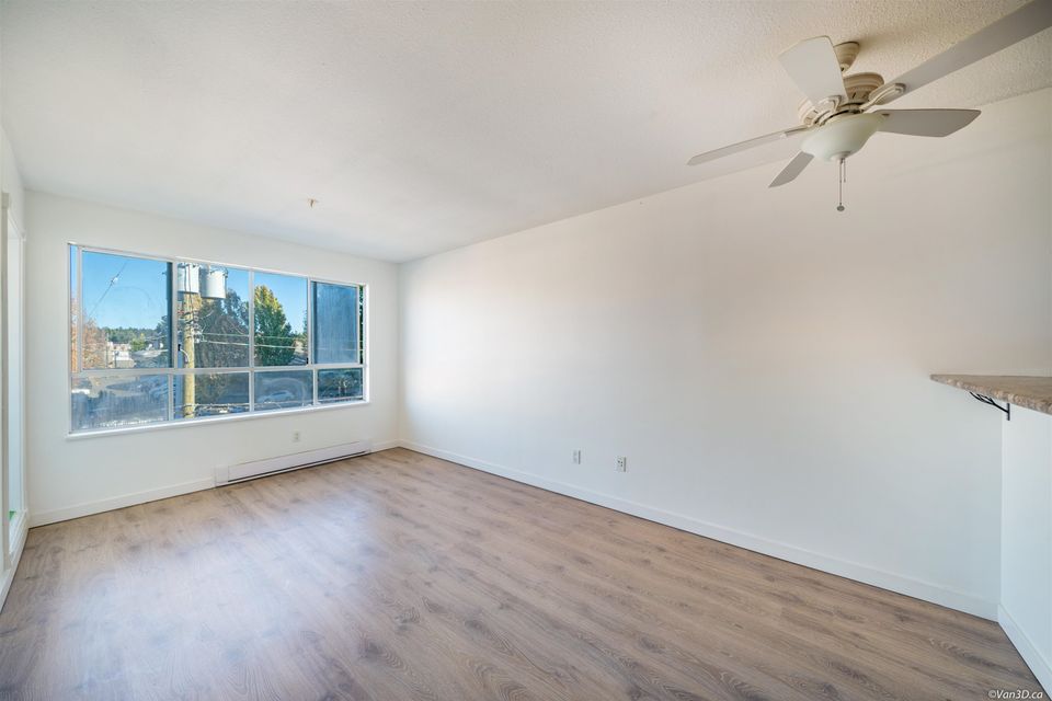 Photo 12 at 304 - 5520 Joyce Street, Killarney VE, Vancouver East