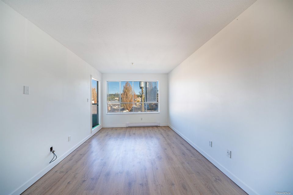 Photo 13 at 304 - 5520 Joyce Street, Killarney VE, Vancouver East