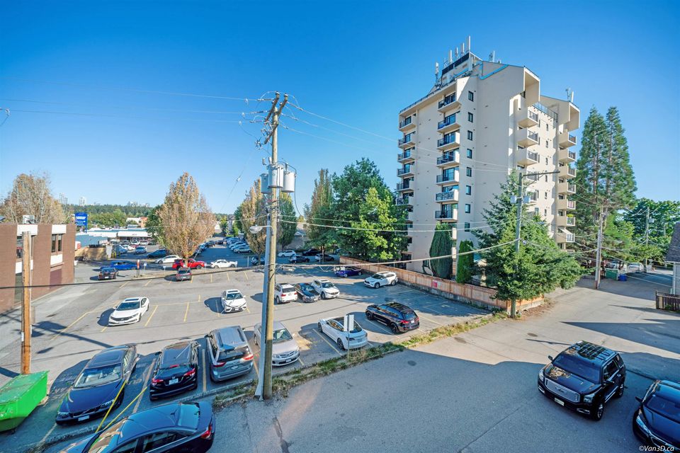 Photo 18 at 304 - 5520 Joyce Street, Killarney VE, Vancouver East