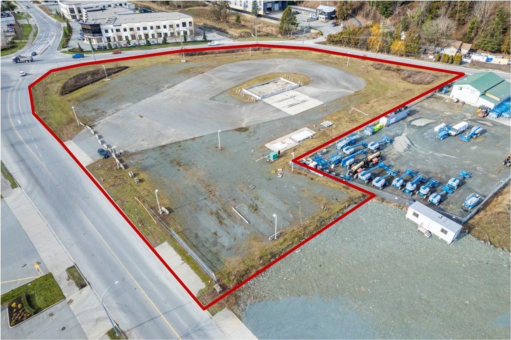 44037 Progress Way, West Chilliwack, Chilliwack photo number 2 44037 Progress Way, West Chilliwack, Chilliwack photo number 2