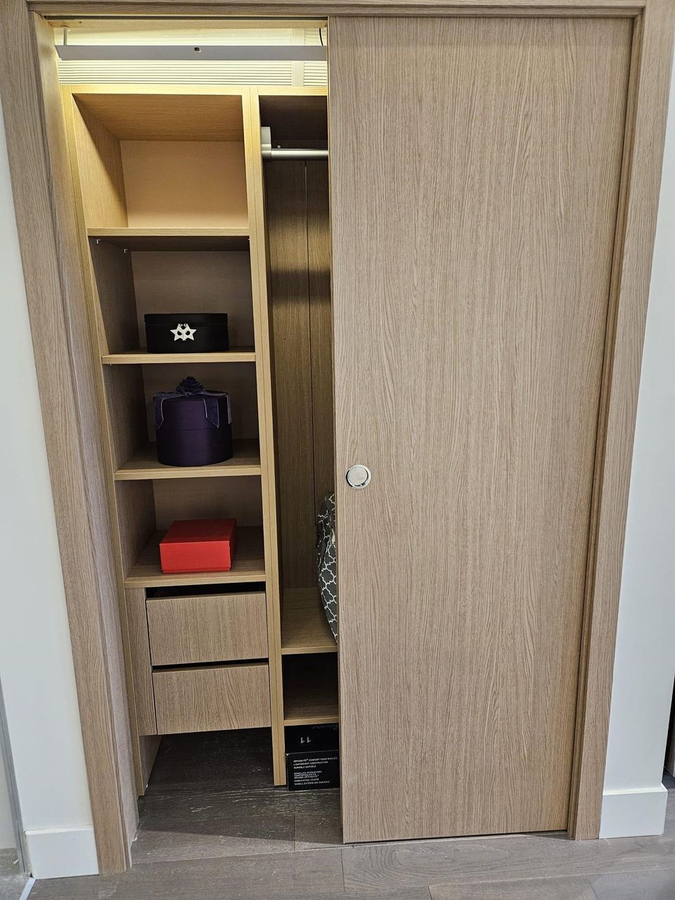 Photo 6 at 21 - 4337 Boundary Road, Hamilton RI, Richmond