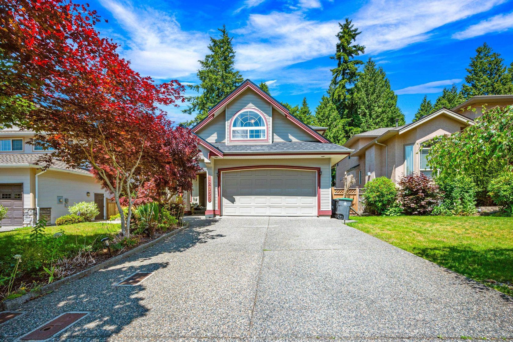 12055 59 Avenue, Panorama Ridge, Surrey photo number 2 12055 59 Avenue, Panorama Ridge, Surrey photo number 2
