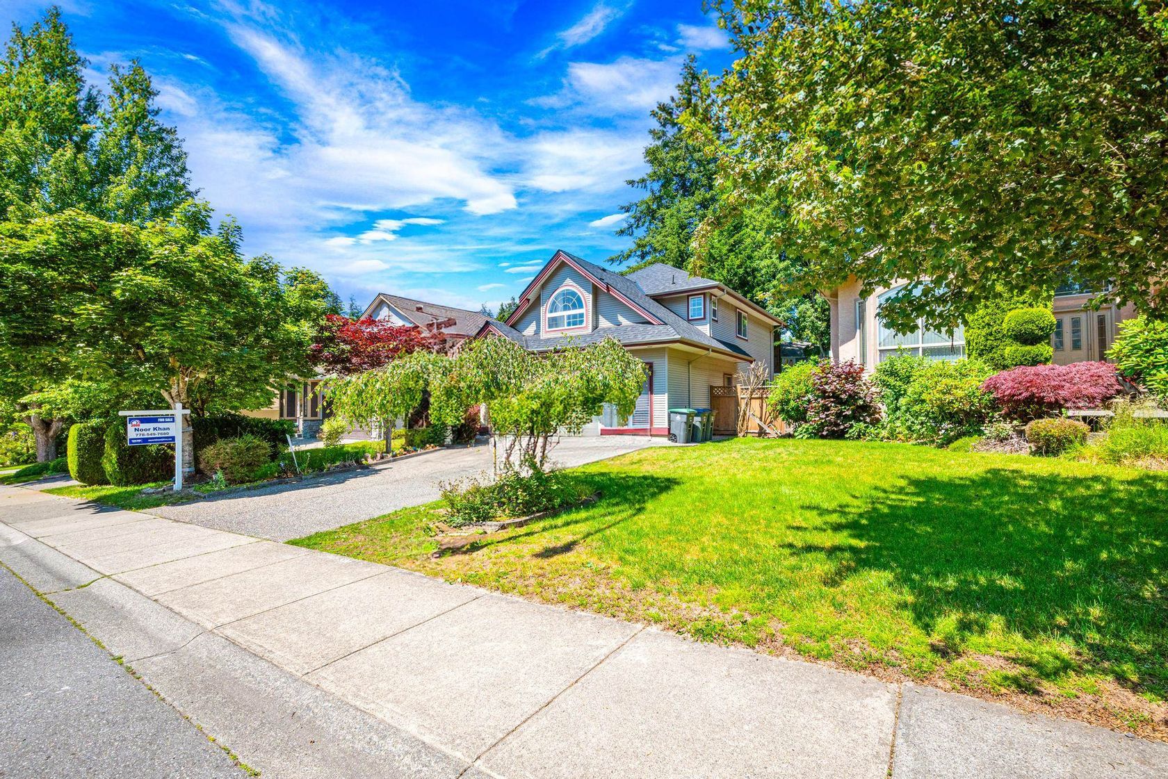 Photo 2 at 12055 59 Avenue, Panorama Ridge, Surrey Photo 2 at 12055 59 Avenue, Panorama Ridge, Surrey