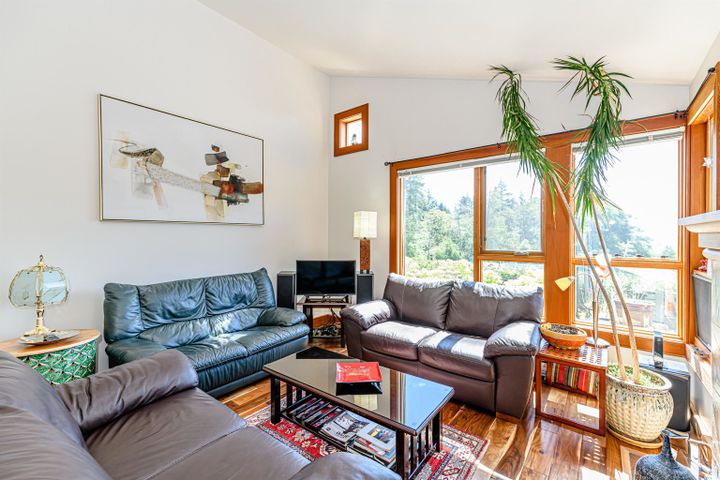 Photo 15 at 20 - 133 Corbett Road, Salt Spring Island, Islands-Van. & Gulf