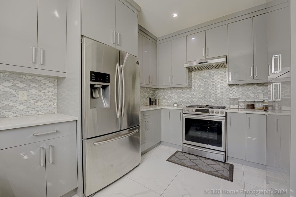 Photo 8 at 9093 Buchanan Place, Queen Mary Park Surrey, Surrey Photo 8 at 9093 Buchanan Place, Queen Mary Park Surrey, Surrey