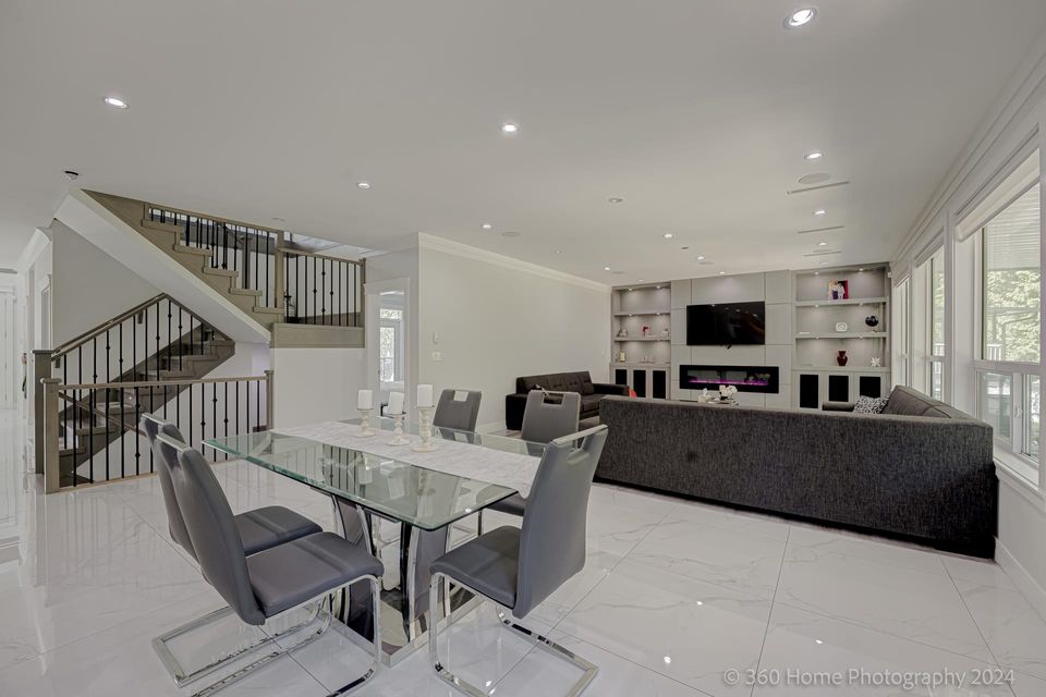 Photo 9 at 9093 Buchanan Place, Queen Mary Park Surrey, Surrey