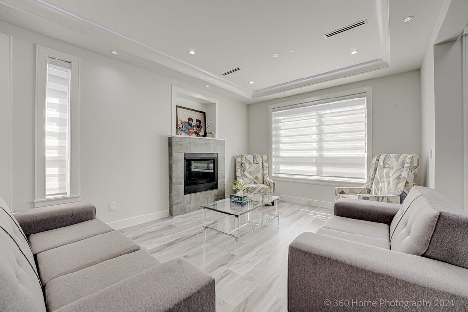 Photo 19 at 9093 Buchanan Place, Queen Mary Park Surrey, Surrey