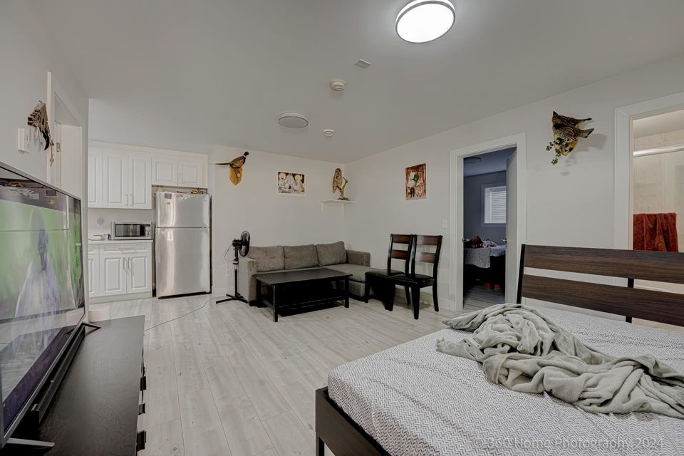 Photo 23 at 9093 Buchanan Place, Queen Mary Park Surrey, Surrey