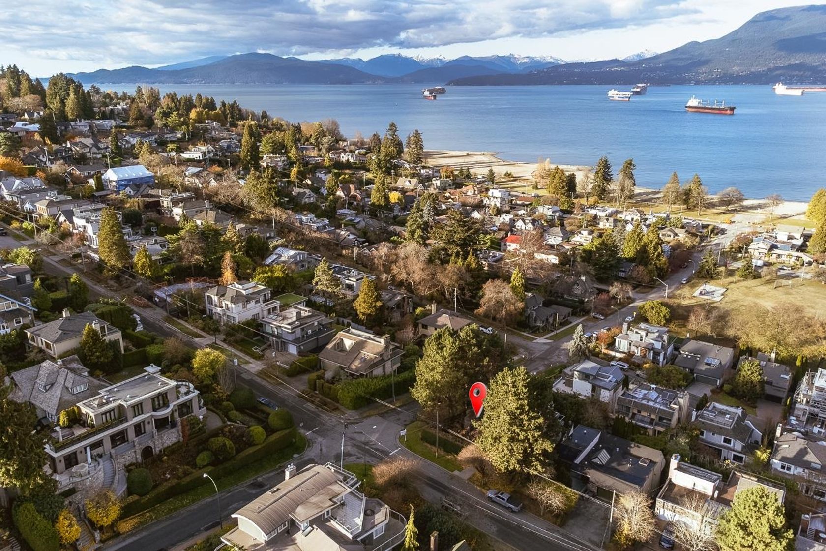 Photo 4 at 4489 W 2nd Avenue, Point Grey, Vancouver West Photo 4 at 4489 W 2nd Avenue, Point Grey, Vancouver West