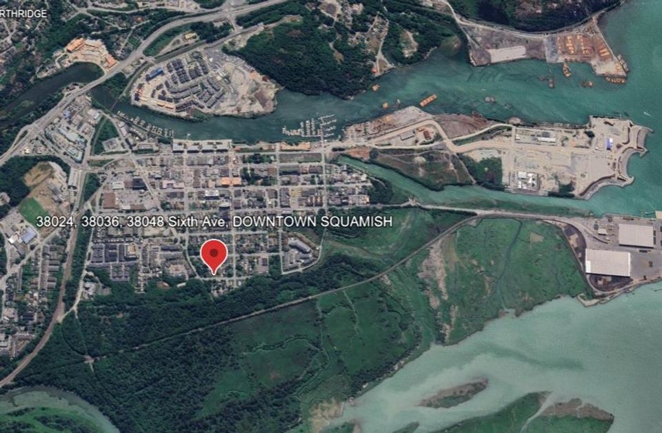 Photo 10 at 38036 Sixth Avenue, Downtown SQ, Squamish