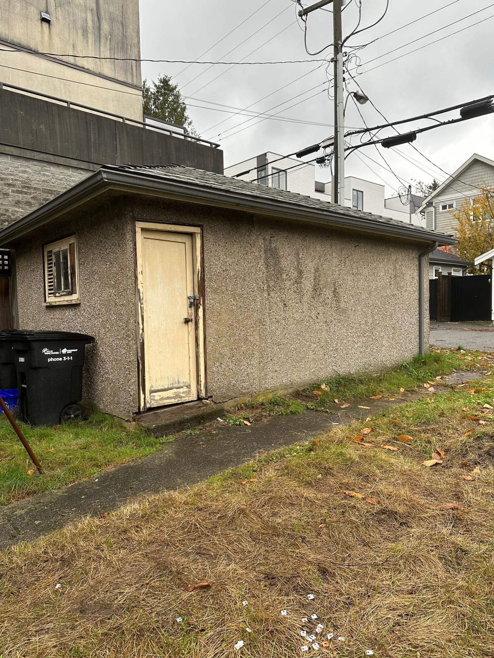 1929-e-broadway-grandview-woodland-vancouver-east-03.jpg
