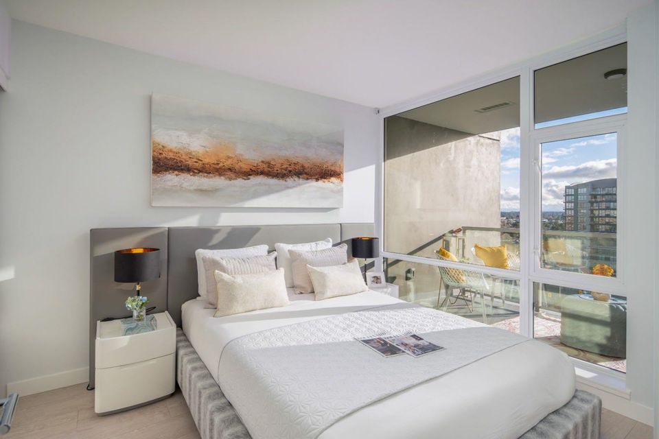 1005 - 6833 Buswell Street4