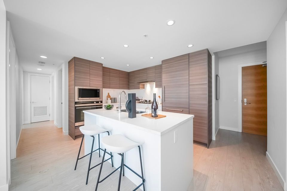 Photo 10 at 1706 - 6833 Buswell Street, Brighouse, Richmond