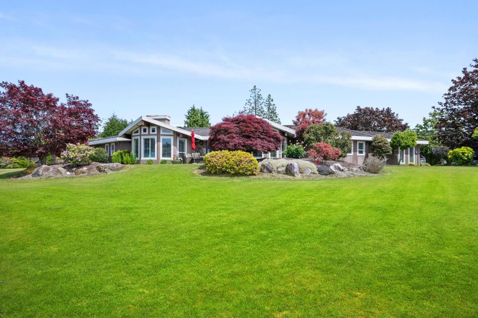Photo 2 at 382 194 Street, Hazelmere, South Surrey White Rock Photo 2 at 382 194 Street, Hazelmere, South Surrey White Rock