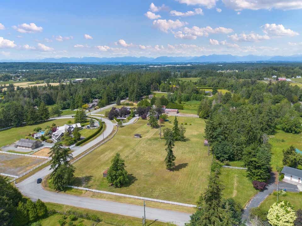 Photo 6 at 382 194 Street, Hazelmere, South Surrey White Rock