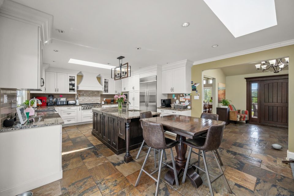Photo 14 at 382 194 Street, Hazelmere, South Surrey White Rock