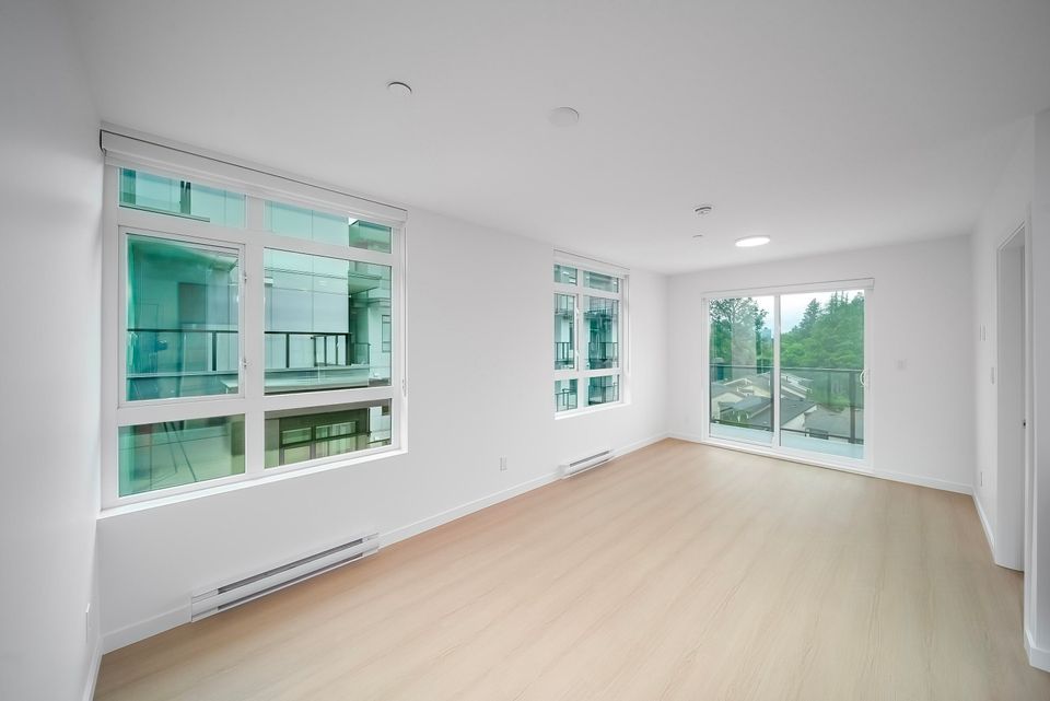 Photo 11 at 520 - 13968 Laurel Drive, Whalley, North Surrey