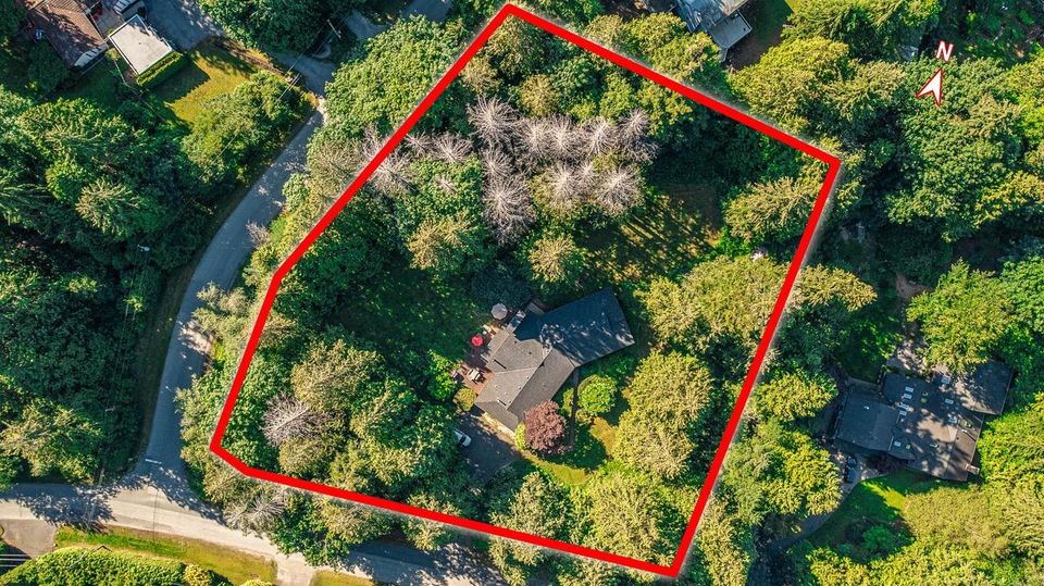 Photo 4 at 13425 Woodcrest Drive, Elgin Chantrell, South Surrey White Rock