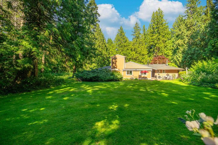 Photo 7 at 13425 Woodcrest Drive, Elgin Chantrell, South Surrey White Rock Photo 7 at 13425 Woodcrest Drive, Elgin Chantrell, South Surrey White Rock