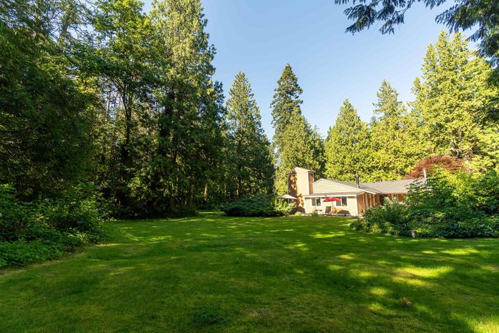 Photo 9 at 13425 Woodcrest Drive, Elgin Chantrell, South Surrey White Rock Photo 9 at 13425 Woodcrest Drive, Elgin Chantrell, South Surrey White Rock
