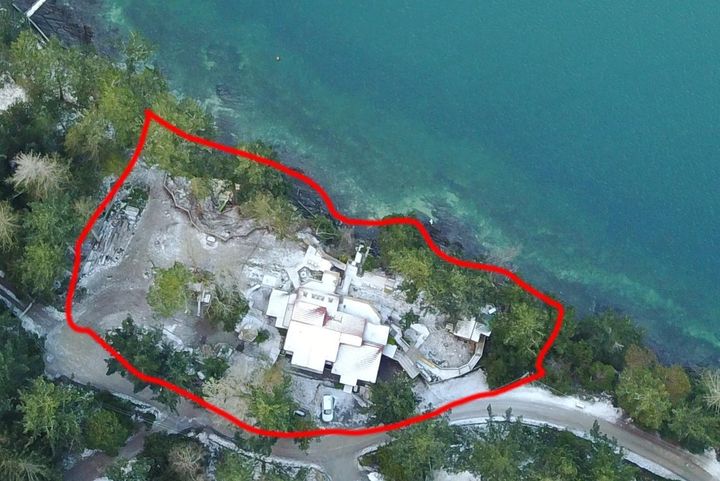 Photo 2 at 7911 Bedwell Drive, Pender Island, Islands-Van. & Gulf