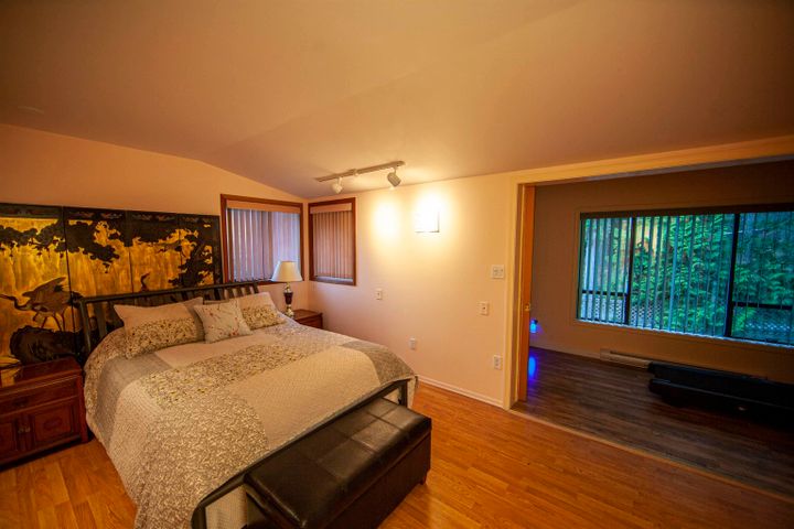 Photo 11 at 7911 Bedwell Drive, Pender Island, Islands-Van. & Gulf